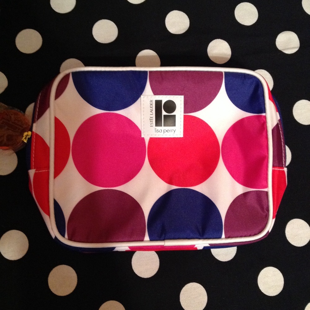 Estée Lauder Lisa Perry Bag!